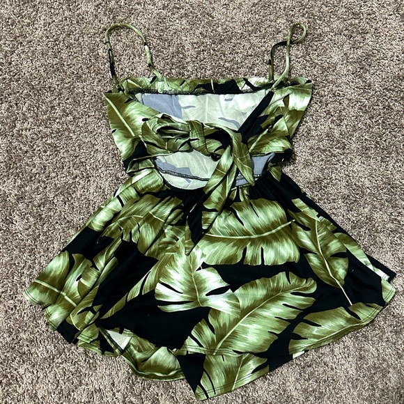 Windsor romper - Picture 2 of 4